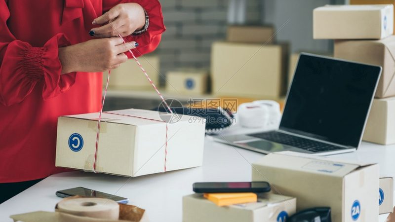 品牌直播代播：揭秘流程与报价背后的逻辑